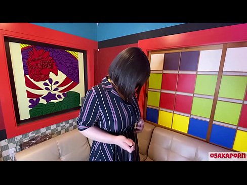 ❤️ Una maca japonesa de grans tetes es masturba amb joguines sexuals i té un orgasme. Ella parla en una entrevista de la seva putada experiència. Tetes enormes i cony pelut gemegant fort. Osakaporn ☑ Porno rus al porno ca.porn-impact.ru